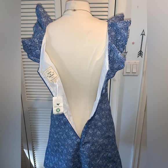 Hope & Henry Women's Sleeveless V-Neck Ruffle Shift Dress NWT size 6 - Picture 10 of 12